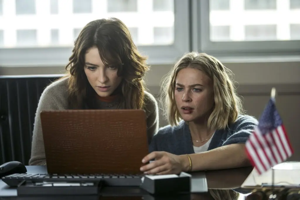 Lera Abova and Jeanne Goursaud in Exterritorial